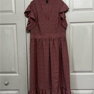 Elegant Mauve Ruffle Sleeve Dress